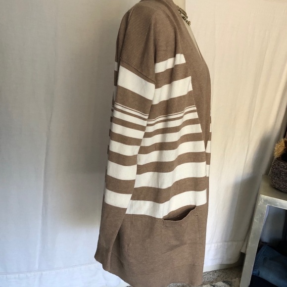 89th and Madison cardigan soft sweater long with pockets size M - Picture 4 of 7
